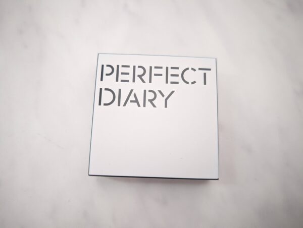Perfect Diary　トランスルーシェント ブルーリング サンスクリーンパウダー (3)